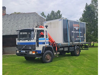 Vrachtwagen met open laadbak VOLVO FL
