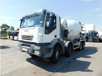 Betonmixer IVECO Trakker
