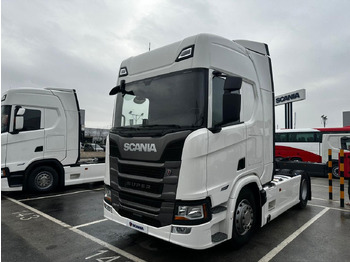 Trekker SCANIA R 460