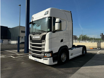 Trekker SCANIA S 450