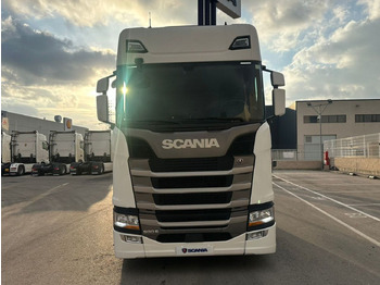 Trekker SCANIA S 500
