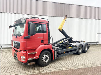Haakarmsysteem vrachtwagen MAN TGS 26.440