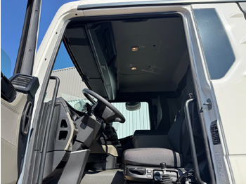 Interieur foto 1: Leasing MAN TGS 41.440/480 8x4 BB TGS 41.440/480 8x4 BB, Standard Mulde ca. 18m³ MAN TGS 41.440/480 8x4 BB TGS 41.440/480 8x4 BB, Standard Mulde ca. 18m³