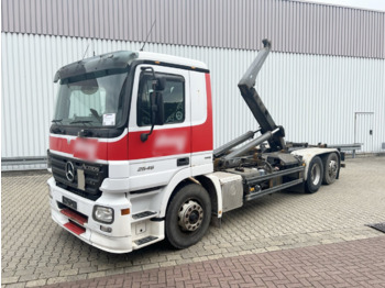 Haakarmsysteem vrachtwagen MERCEDES-BENZ Actros 2546