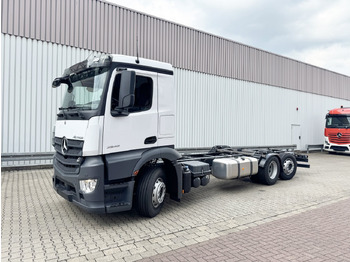 Chassis vrachtwagen MERCEDES-BENZ Actros 2548