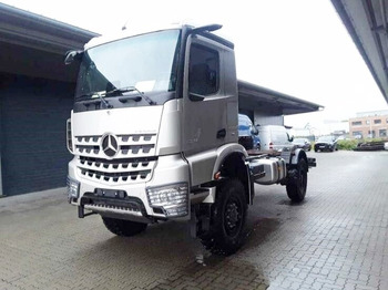 Leasing Mercedes-Benz Arocs 2053 A 4x4 Arocs 2053 A 4x4, Grounder, MirrorCam, Multimedia Cockpit, Navi Mercedes-Benz Arocs 2053 A 4x4 Arocs 2053 A 4x4, Grounder, MirrorCam, Multimedia Cockpit, Navi: afbeelding 1