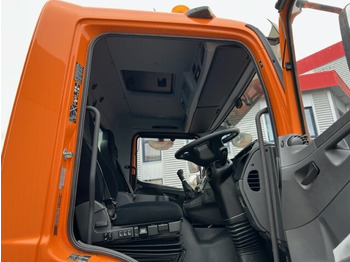 Interieur foto 1: Nieuw Chassis vrachtwagen Mercedes-Benz Atego 1630 AK 4x4 Atego 1630 AK 4x4, 2x Nebenantrieb, Rechtslenker
