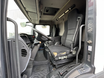 Interieur foto 1: Bakwagen Mercedes-Benz Atego 816 L 4x2 Atego 816 L 4x2 mit LBW, 4x Vorhanden!