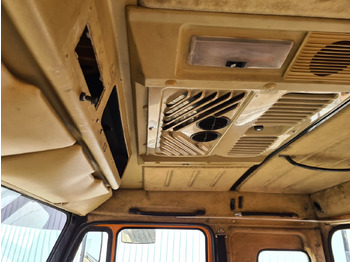 Interieur foto 2: Chassis vrachtwagen Mercedes-Benz NG 1928 A 4x4 NG 1928 A 4x4, V8-Motor, Standklima, Winterdienstaustattung