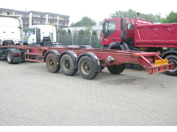 Containertransporter/ Wissellaadbak oplegger