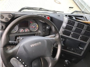 Leasing  Stralis AS440S45 T/P 4x2 ONLY FOR SPAREPARTS!!! Stralis AS440S45 T/P 4x2 ActiveSpace Stralis AS440S45 T/P 4x2 ONLY FOR SPAREPARTS!!! Stralis AS440S45 T/P 4x2 ActiveSpace: afbeelding 2