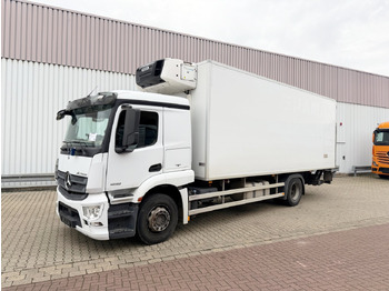 Vrachtwagen MERCEDES-BENZ Actros 1832
