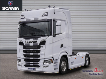 Trekker SCANIA S