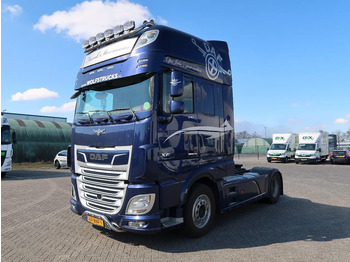 Trekker DAF XF 530