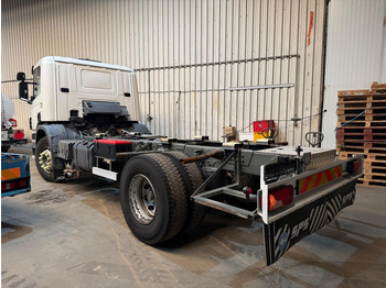 Tankwagen Scania P310 4x2 CHASSIS - ADR (ex tanker) - *322.000km* - AIR SUSPENSION - MANUAL - BE TRUCK: afbeelding 3 Tankwagen Scania P310 4x2 CHASSIS - ADR (ex tanker) - *322.000km* - AIR SUSPENSION - MANUAL - BE TRUCK: afbeelding 3