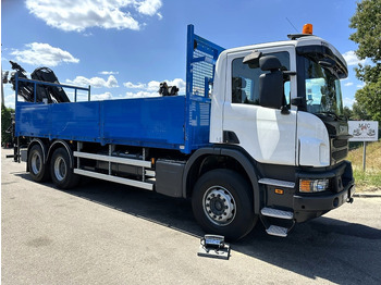 Vrachtwagen met open laadbak SCANIA P 410