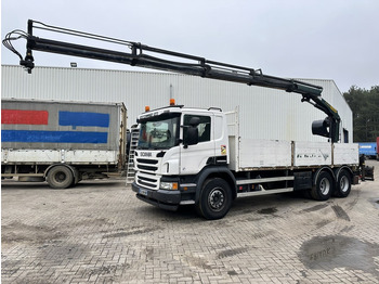 Vrachtwagen met open laadbak SCANIA P 450