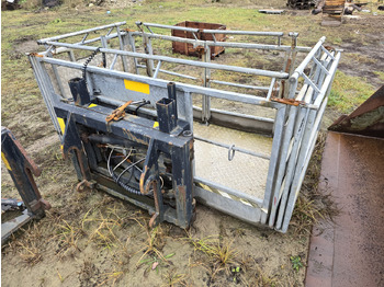 Wiellader NEW HOLLAND LM 1745 Turbo: afbeelding 4