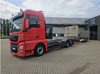 Containertransporter/ Wissellaadbak vrachtwagen MAN TGX 26.500