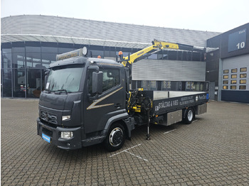 Vrachtwagen met open laadbak RENAULT D