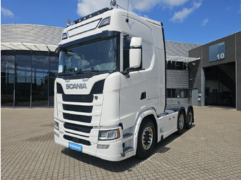 Trekker SCANIA S 500