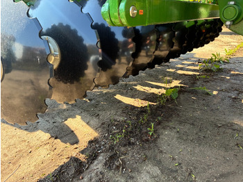 Leasing Amazone Catros  8003-2TX Amazone Catros  8003-2TX: afbeelding 4 Leasing Amazone Catros  8003-2TX Amazone Catros  8003-2TX: afbeelding 4