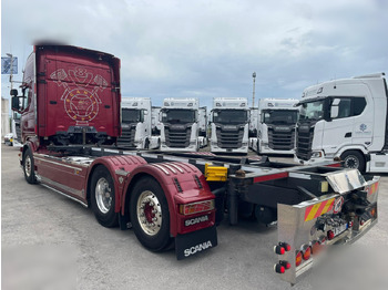 Containertransporter/ Wissellaadbak vrachtwagen SCANIA R560: afbeelding 4