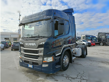 Trekker SCANIA P 450