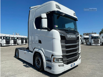 Trekker SCANIA S 500