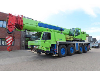 Alle terrein kraan TADANO ATF 90G-4