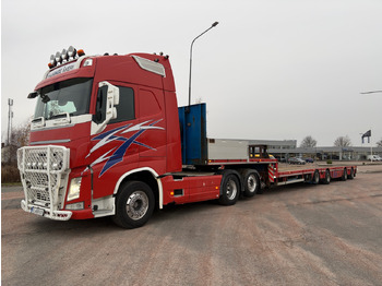 Vrachtwagen VOLVO FH