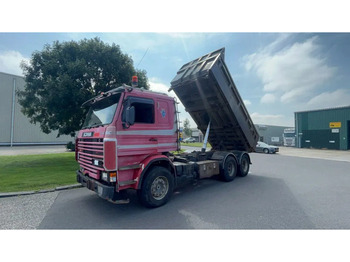 Leasing Scania P113-360 scania 113 6X2 Boogielift reversed KIPPER Scania P113-360 scania 113 6X2 Boogielift reversed KIPPER: afbeelding 1 Leasing Scania P113-360 scania 113 6X2 Boogielift reversed KIPPER Scania P113-360 scania 113 6X2 Boogielift reversed KIPPER: afbeelding 1