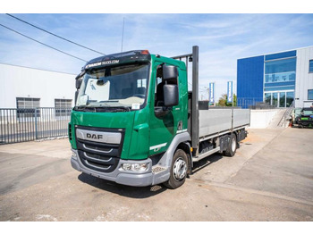 Vrachtwagen met open laadbak DAF LF 180