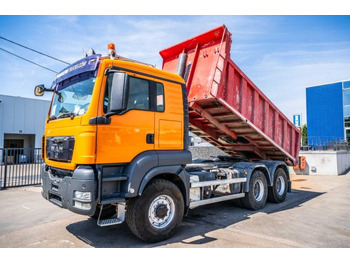 Kipper vrachtwagen MAN TGS 33.440