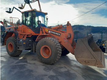 Wiellader DOOSAN DL300