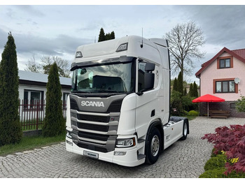 Trekker SCANIA R 450