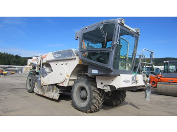 Asfaltmachine WIRTGEN