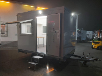 Gesloten aanhangwagen Mobiles Büro 310x220x220cm Tür + 3 Fenster + WC Raum + Dometic Klimaanlage (M) 1200kg Abverkauf: afbeelding 2
