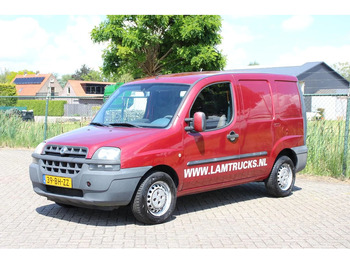 Gesloten bestelwagen FIAT Doblo Cargo