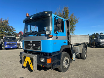 Kipper vrachtwagen MAN 19.372