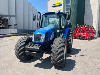 Tractor NEW HOLLAND TL100