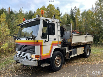 Kipper vrachtwagen VOLVO FL7