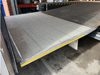 Bestelwagen gesloten laadbak Volkswagen Crafter with tail lift: afbeelding 5