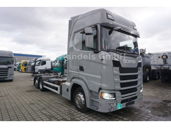Containertransporter/ Wissellaadbak vrachtwagen SCANIA S 450