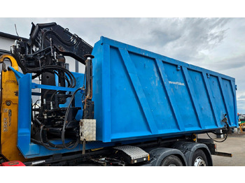 Haakarmsysteem vrachtwagen