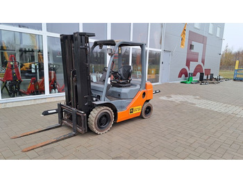 Diesel heftruck TOYOTA FDF 20