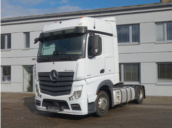Trekker MERCEDES-BENZ Actros 1845