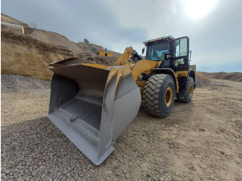 Wiellader CATERPILLAR 966M