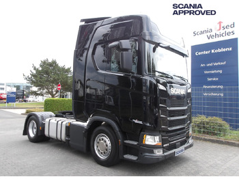 Trekker SCANIA S 450