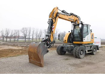 Mobiele graafmachine LIEBHERR A 916